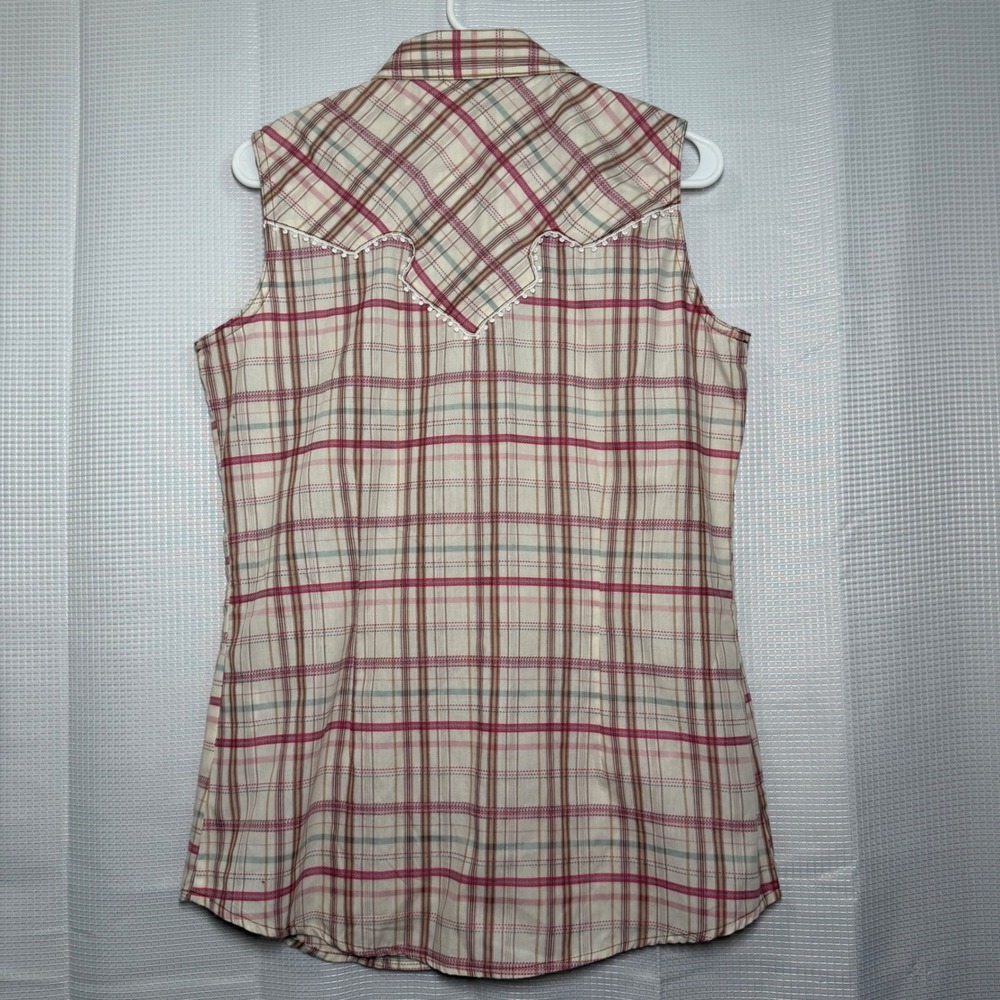 Rock 47 by Wrangler Sleeveless Shirt M Plaid Rhinestone Pearl Snap WTLH53152‎ - Picture 2 of 6